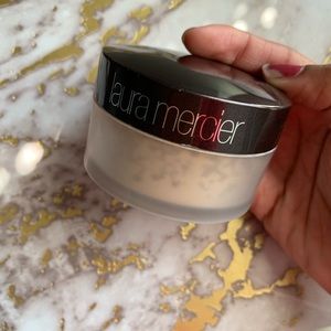 Laura Mercier Translucent Setting Powder